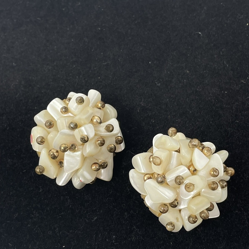 Vintage Japan Mother of Pearl Seed Bead Cluster Clip On Earrings Classic